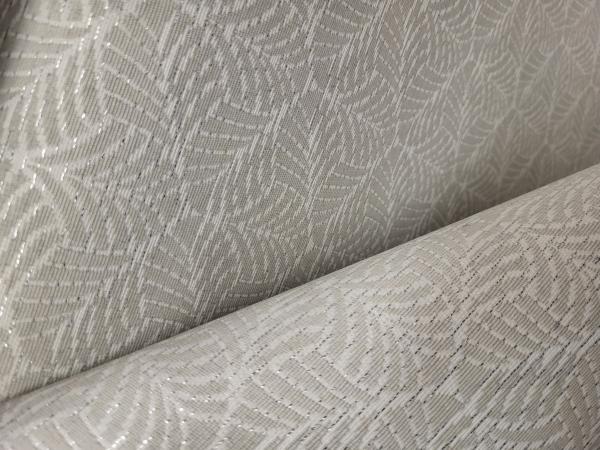 Lurex szállal átszőtt impregnált terítő